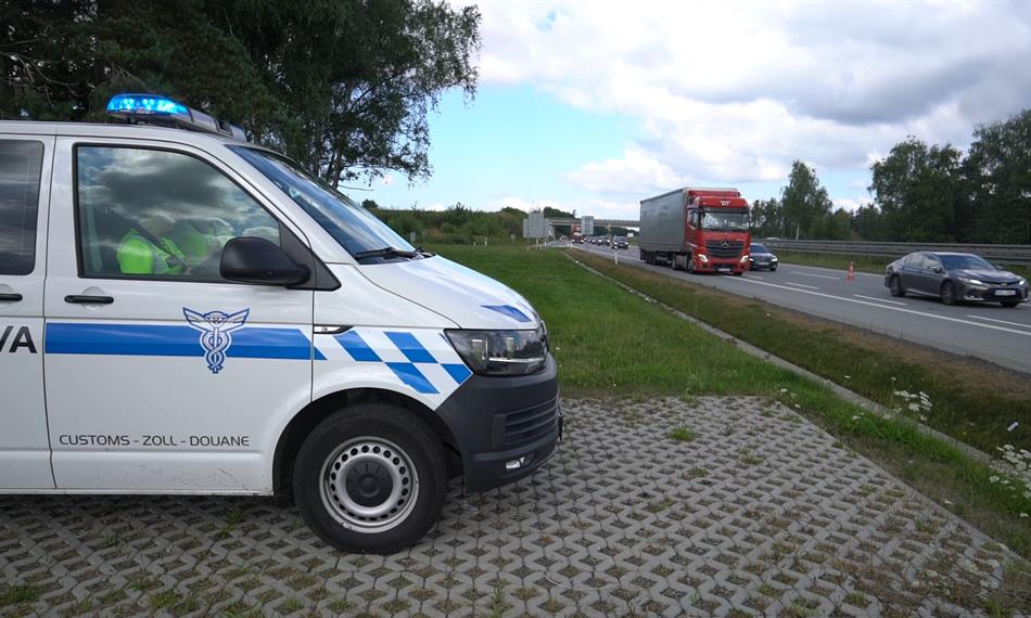 vozidlo celní správy